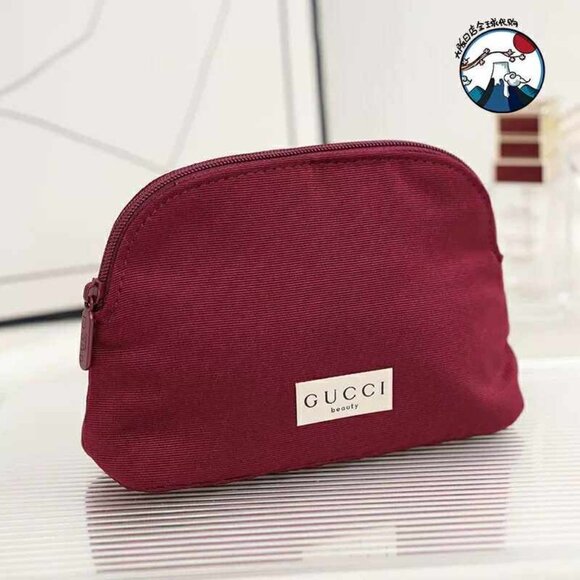 GWP GUCCI Burgundy Cosmetic Case NWT - Picture 1 of 1